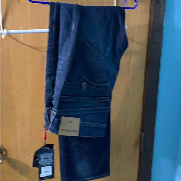 Jeans - Picture 1 of 2